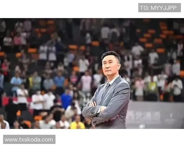 杜锋与阿日的巅峰对决谁将成为篮球场上的传奇英雄